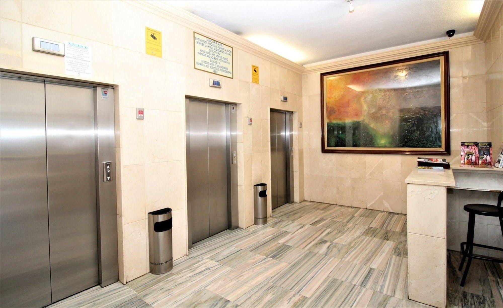 Acuarium 3 Studio - Zand Properties Μπένιντορμ Εξωτερικό φωτογραφία